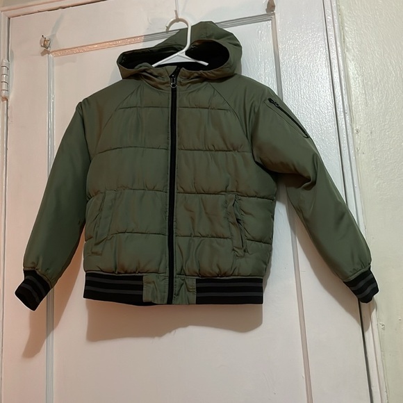 Green old navy jacket size M​ - Picture 2 of 6